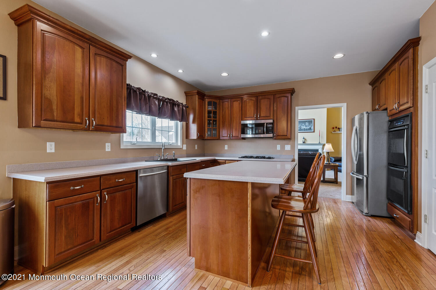 4 Matthew Court Cream Ridge, NJ 08514 - Photo 20 of 62 4 Matthew Ct Upper Freehold NJ-large-020