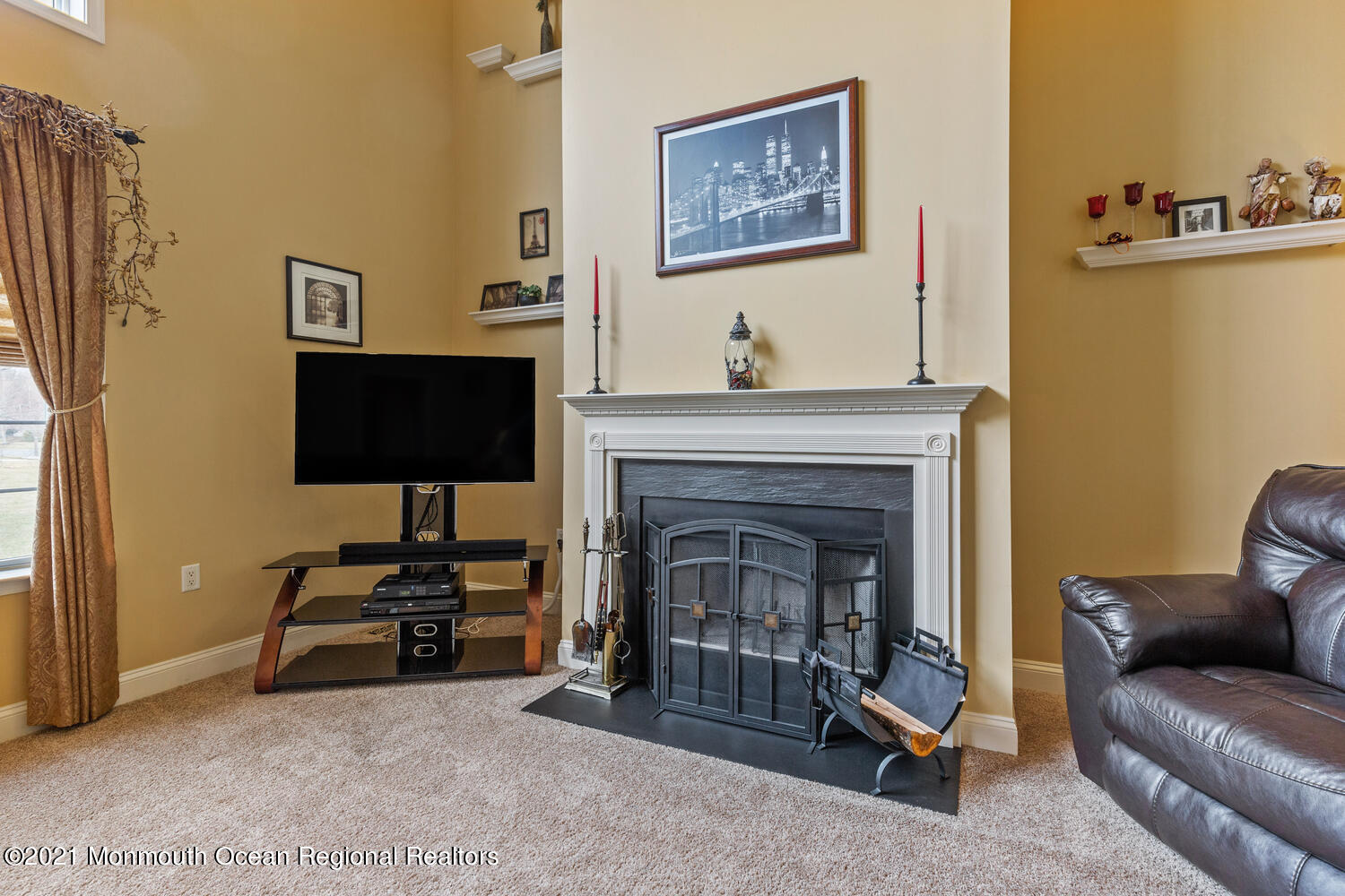 4 Matthew Court Cream Ridge, NJ 08514 - Photo 25 of 62 4 Matthew Ct Upper Freehold NJ-large-027
