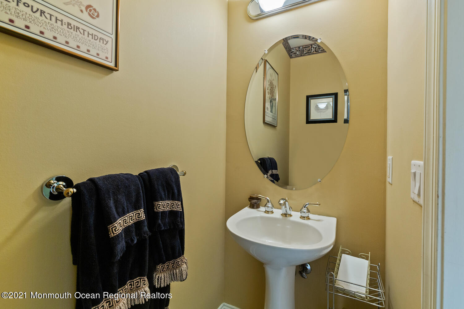 4 Matthew Court Cream Ridge, NJ 08514 - Photo 30 of 62 4 Matthew Ct Upper Freehold NJ-large-032