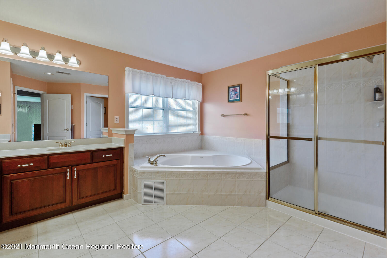4 Matthew Court Cream Ridge, NJ 08514 - Photo 37 of 62 4 Matthew Ct Upper Freehold NJ-large-039