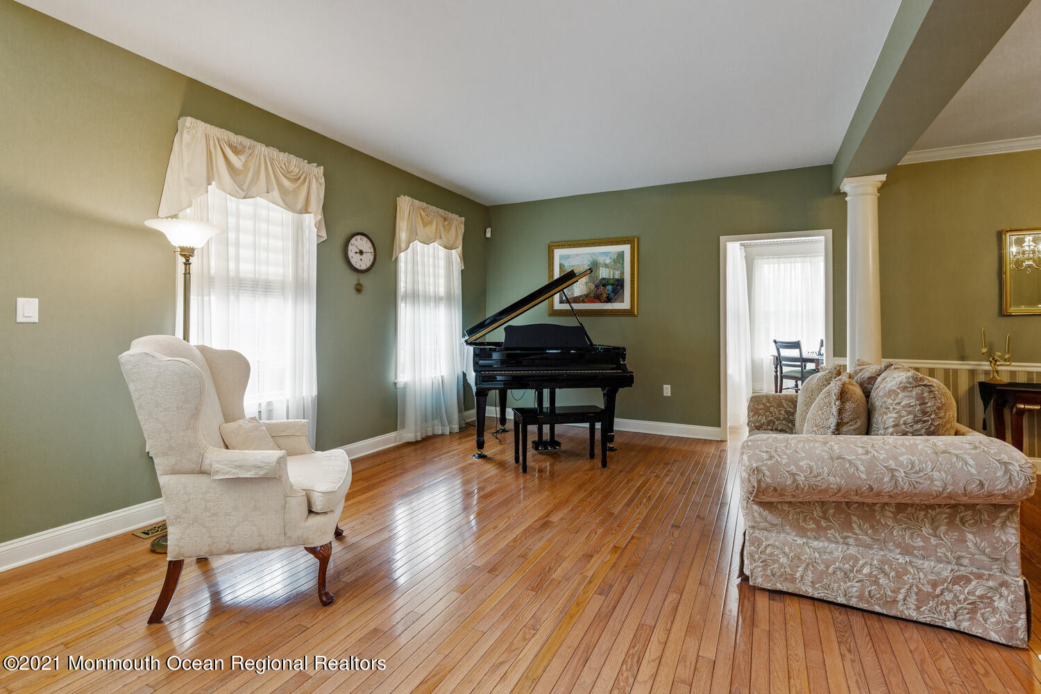 4 Matthew Court Cream Ridge, NJ 08514 - Photo 8 of 62 4 Matthew Ct Upper Freehold NJ-large-048
