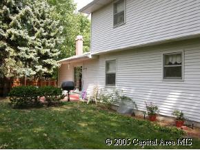 147 Golf Road Springfield, IL 62704 - Photo 2 of 9