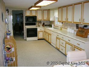147 Golf Road Springfield, IL 62704 - Photo 4 of 9