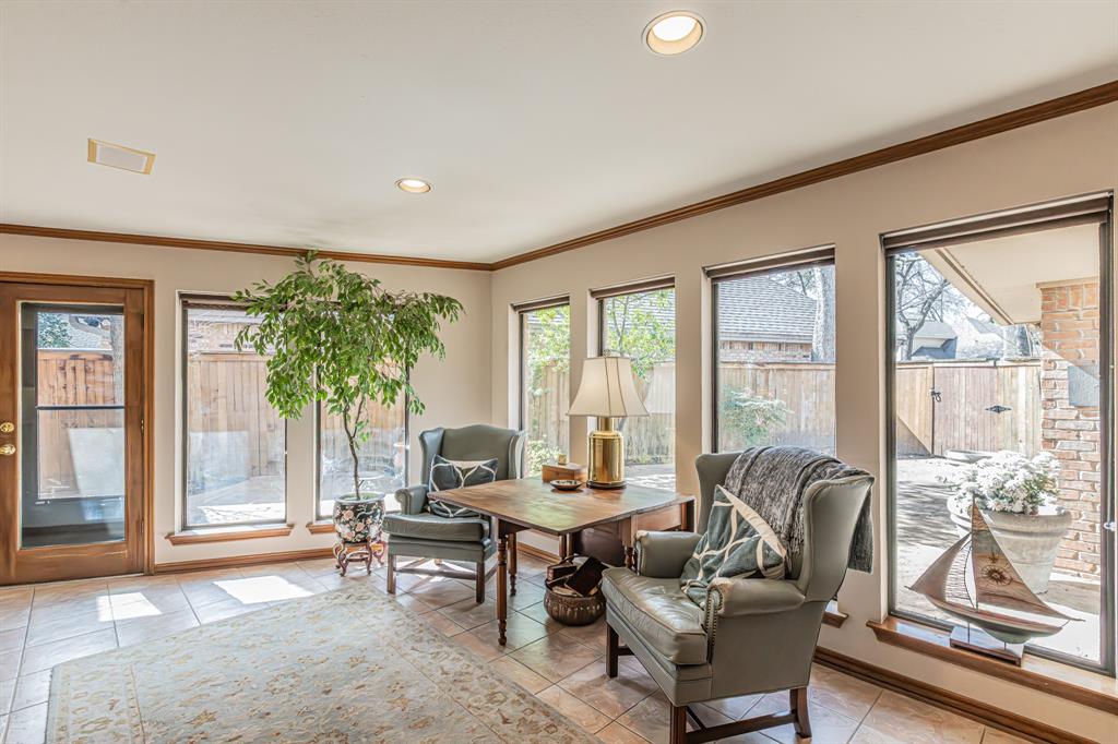 4708 Shady Ridge Court Fort Worth, TX 76109 - Photo 14 of 32 Breakfast nook.