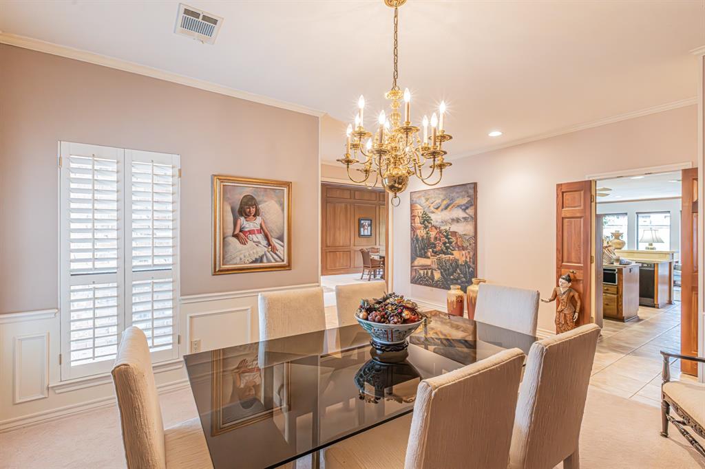 4708 Shady Ridge Court Fort Worth, TX 76109 - Photo 7 of 32