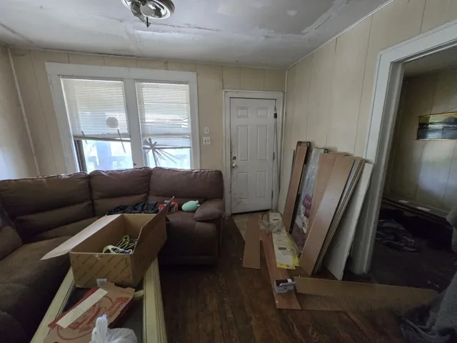 $55,000 | 630 Belle Court, Phoenix, IL 60426