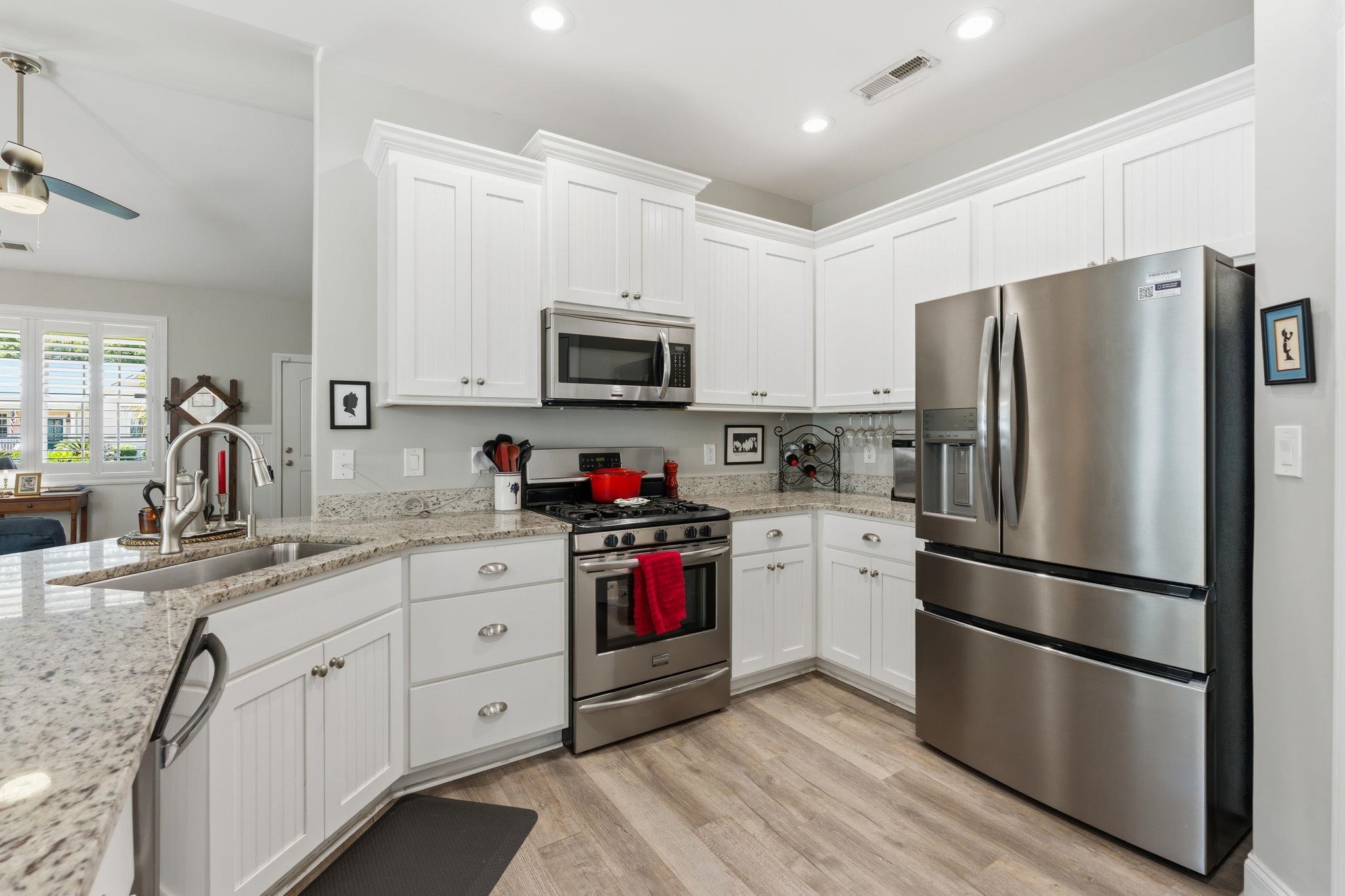 220 Waties Drive Murrells Inlet, SC 29576 - Photo 9 of 33