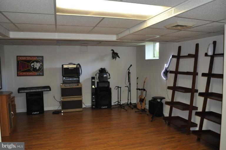 13005 Sturbridge Road Woodbridge, VA 22192 - Photo 7 of 7 Basement recreation room