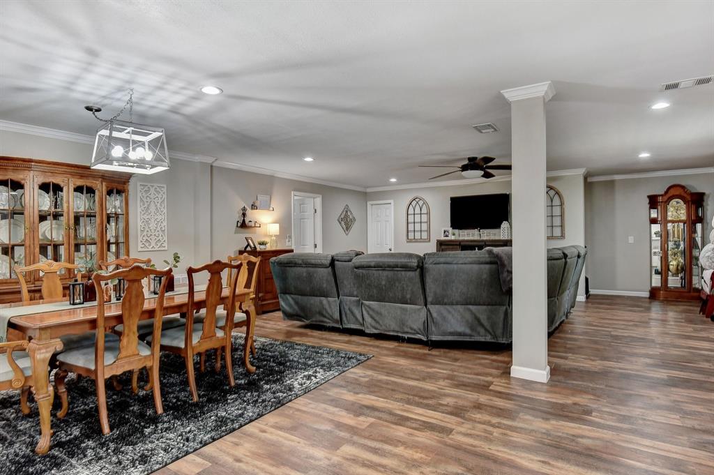 2199 Hawkins Road Whitesboro, TX 76273 - Photo 7 of 33