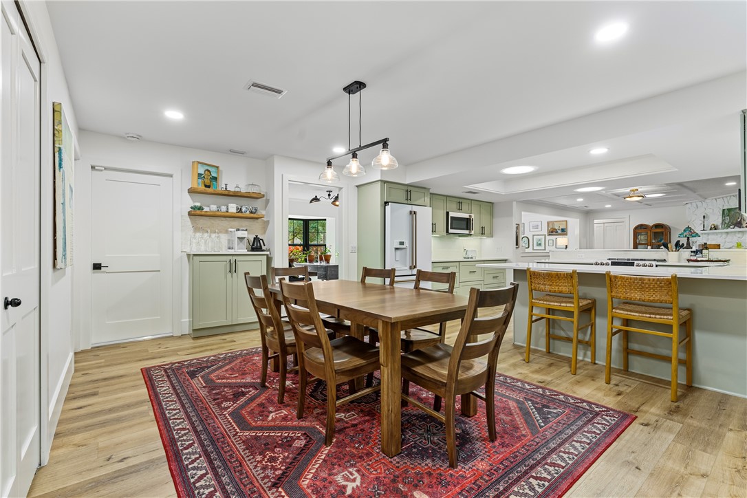 4328 2nd Square Southwest Vero Beach, FL 32968 - Photo 5 of 34