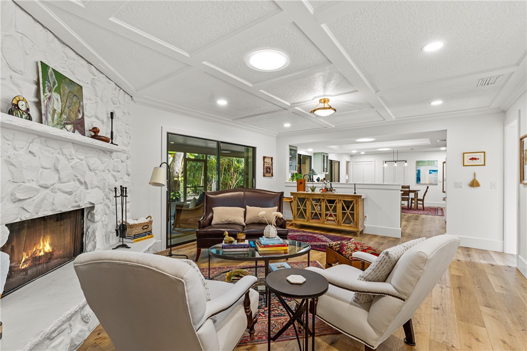 4328 2nd Square Southwest Vero Beach, FL 32968 - Photo 8 of 34