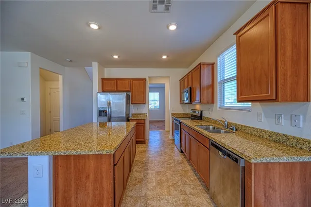 $2,100 | 3863 Summit Avenue, Pahrump, NV 89061