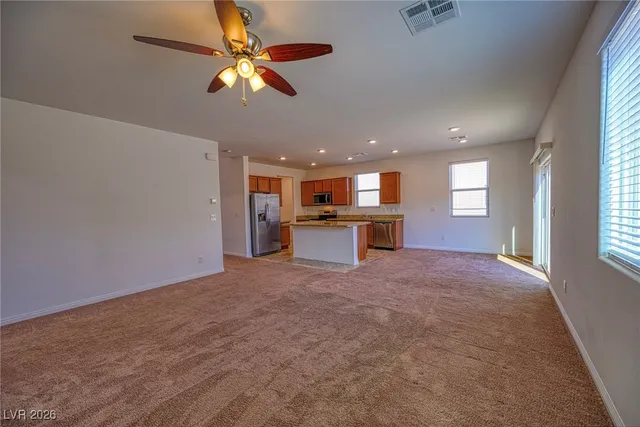 $2,100 | 3863 Summit Avenue, Pahrump, NV 89061