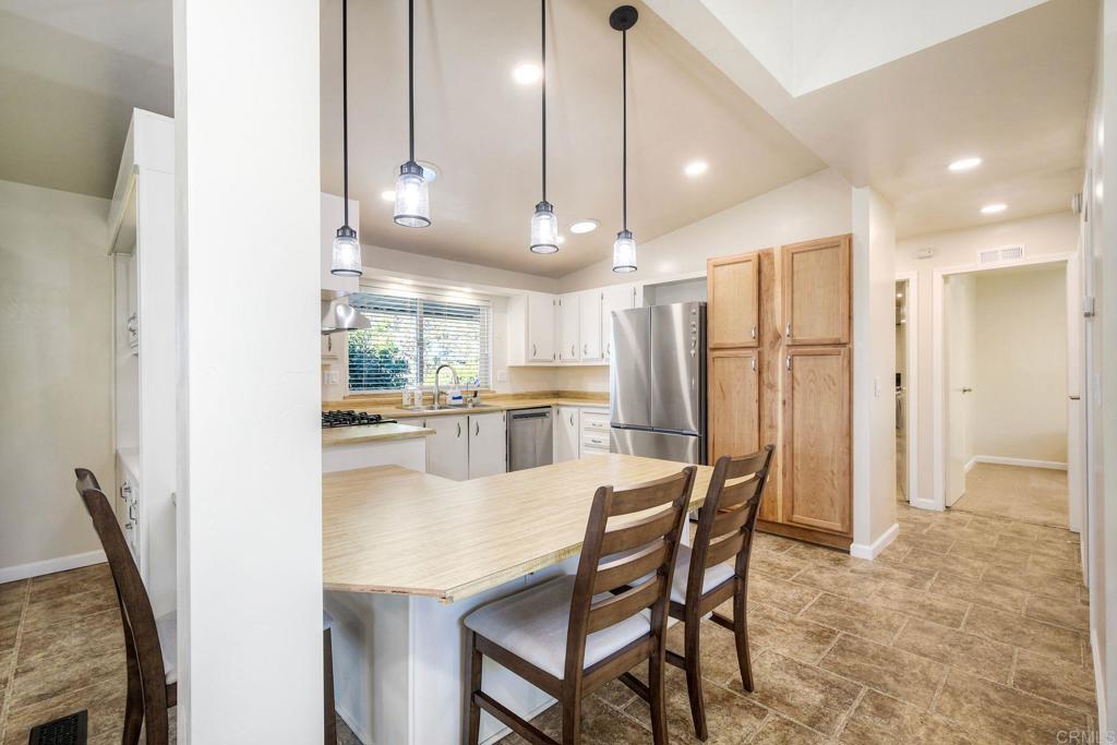 18218 Paradise Mountain Road Valley Center, CA 92082 - Photo 15 of 35