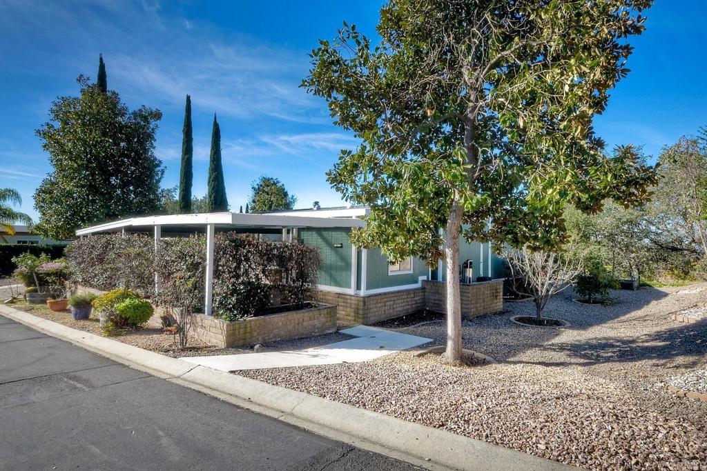 18218 Paradise Mountain Road Valley Center, CA 92082 - Photo 3 of 35