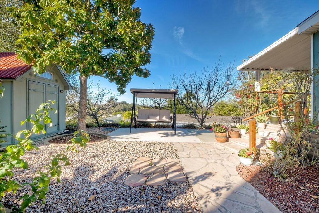 18218 Paradise Mountain Road Valley Center, CA 92082 - Photo 34 of 35