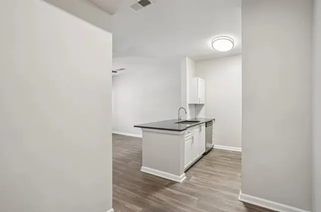 $1,459 | 405 Philip Boulevard, Unit 1406, Lawrenceville, GA 30046