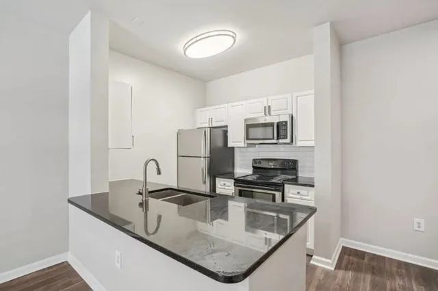 $1,459 | 405 Philip Boulevard, Unit 1406, Lawrenceville, GA 30046