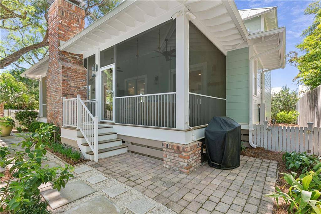 4316 5th Street St. Simons Island, GA 31522 - Photo 43 of 58 Rear view of back screened porch