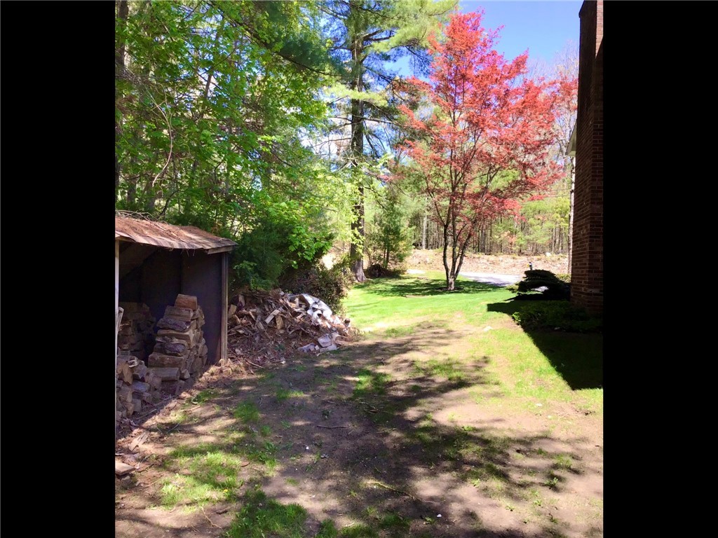 371 Town Farm Road Coventry, RI 02816 - Photo 6 of 24