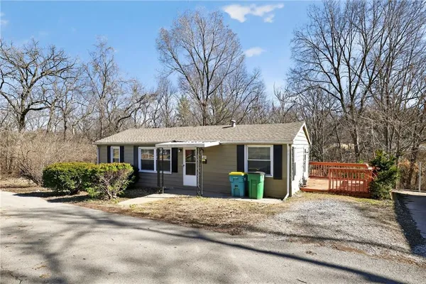 $144,900 | 2209 South Hawthorne Avenue, Independence, MO 64052