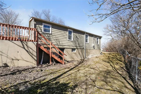 $139,900 | 2209 South Hawthorne Avenue, Independence, MO 64052