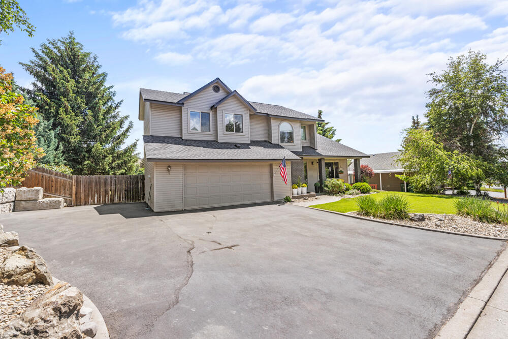 111 Ridgecrest Drive Klamath Falls, OR 97601 - Photo 4 of 78 111RidgeCrestDr.-34