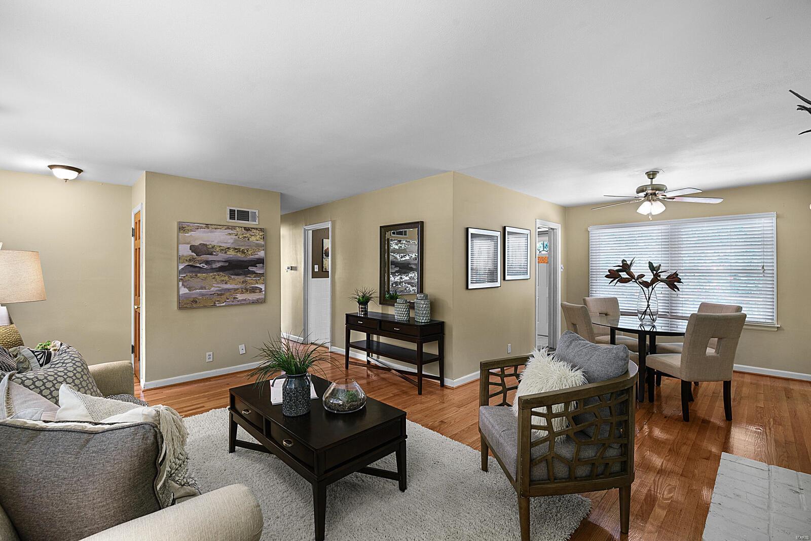 237 Timbercrest Road St. Louis, MO 63122 - Photo 4 of 16