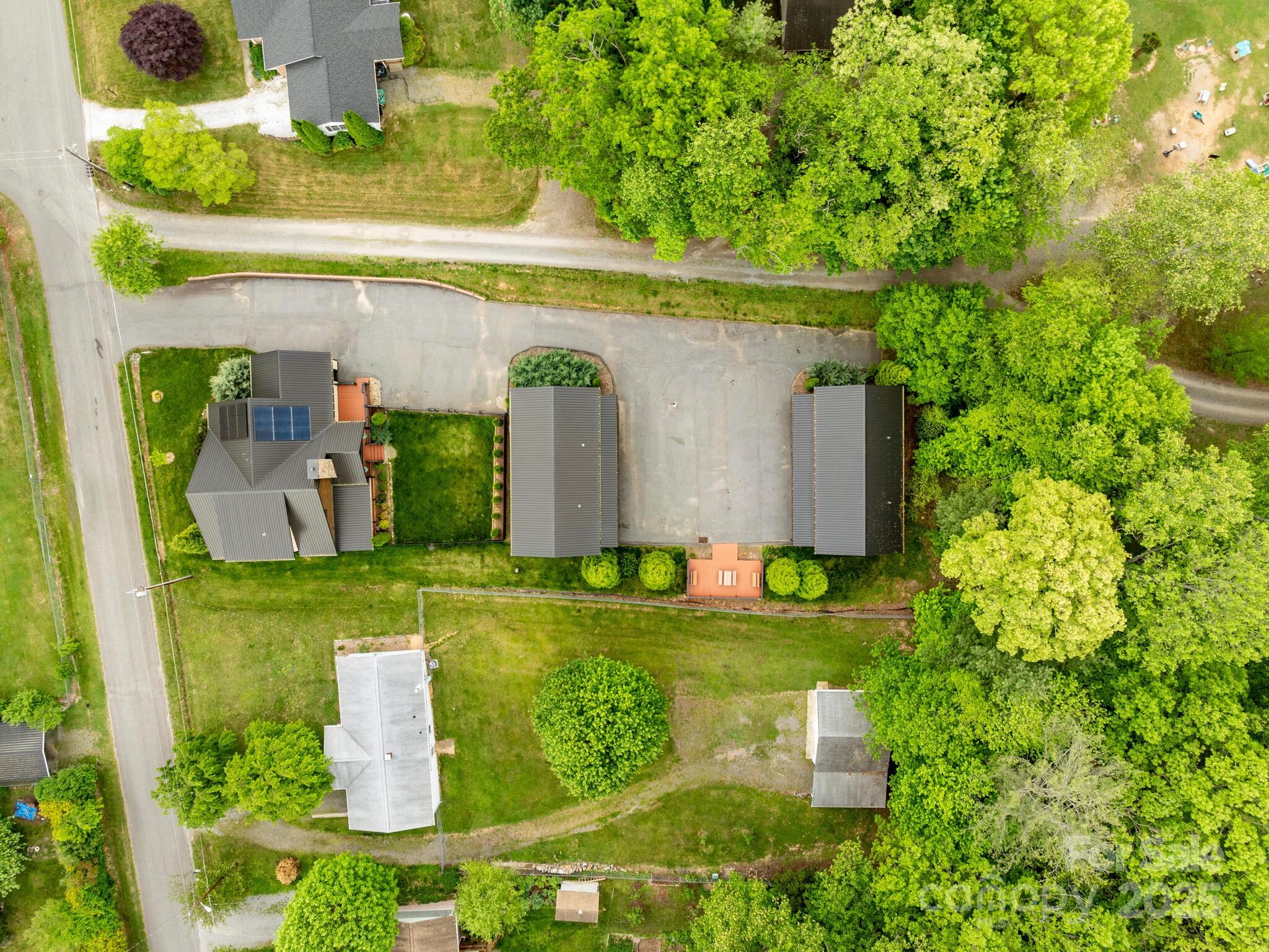 12 Martin Valley Road Swannanoa, NC 28778 - Photo 25 of 28 Gallery Image 25
