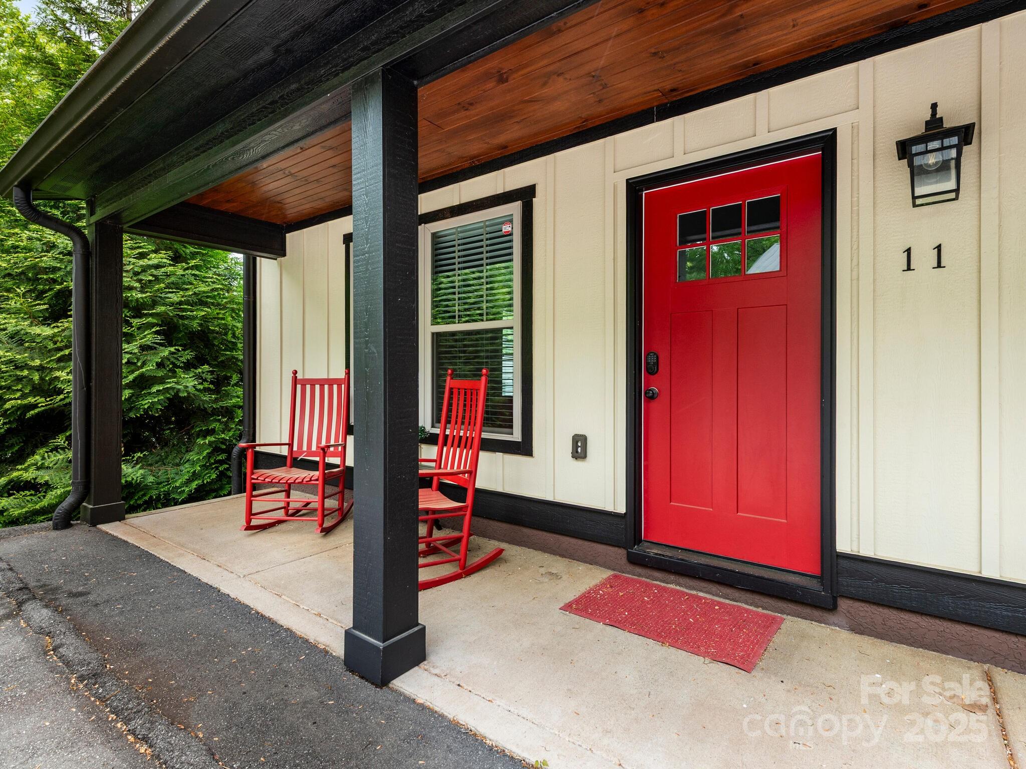 12 Martin Valley Road Swannanoa, NC 28778 - Photo 8 of 28 Gallery Image 8