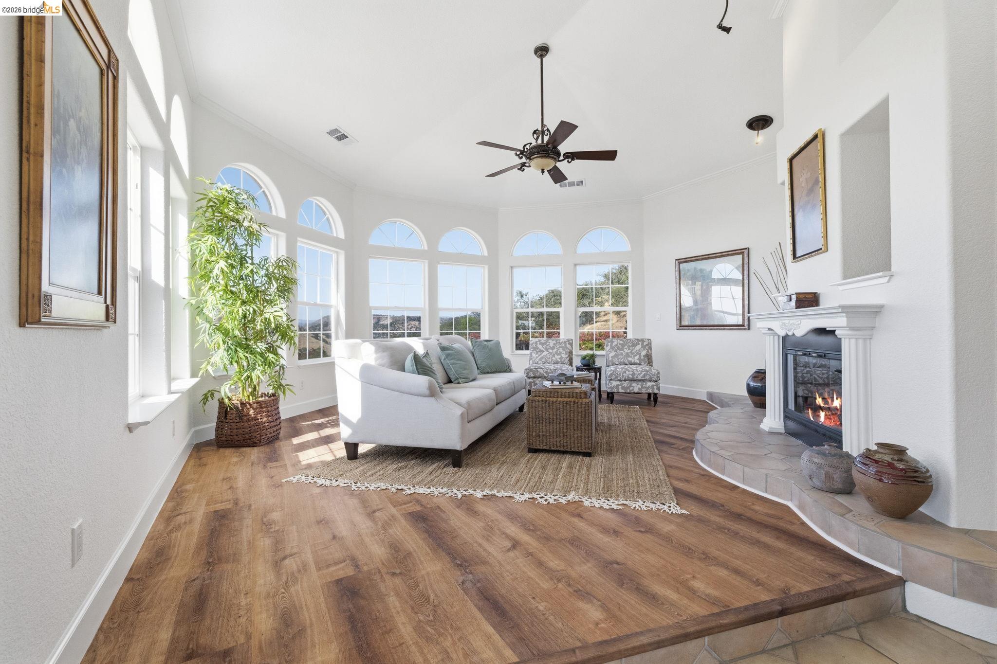 14699 Holman Mountain Road Jamestown, CA 95327 - Photo 6 of 67
