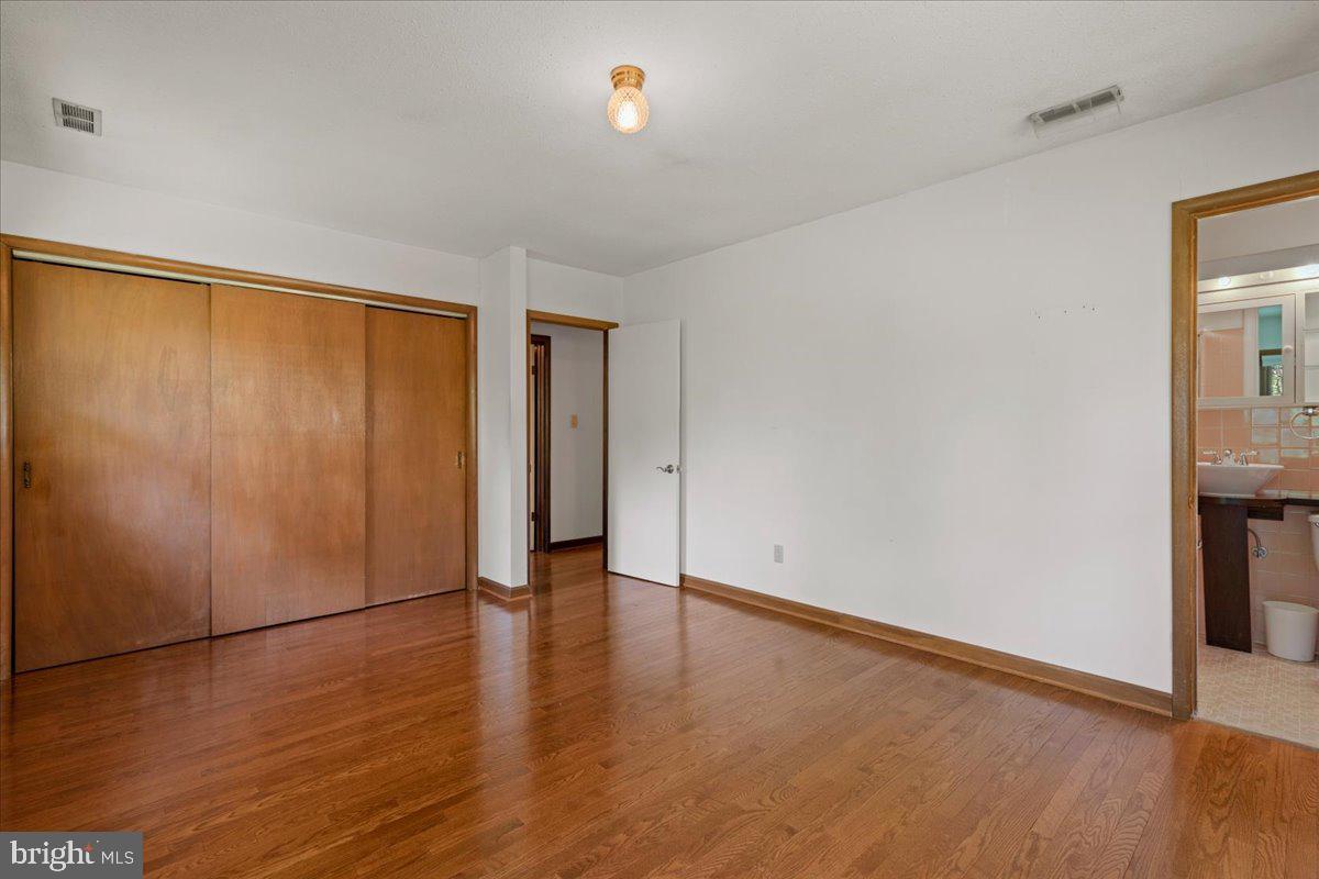 6912 Highbridge Road Bowie, MD 20720 - Photo 18 of 42 Primary Bedroom 3