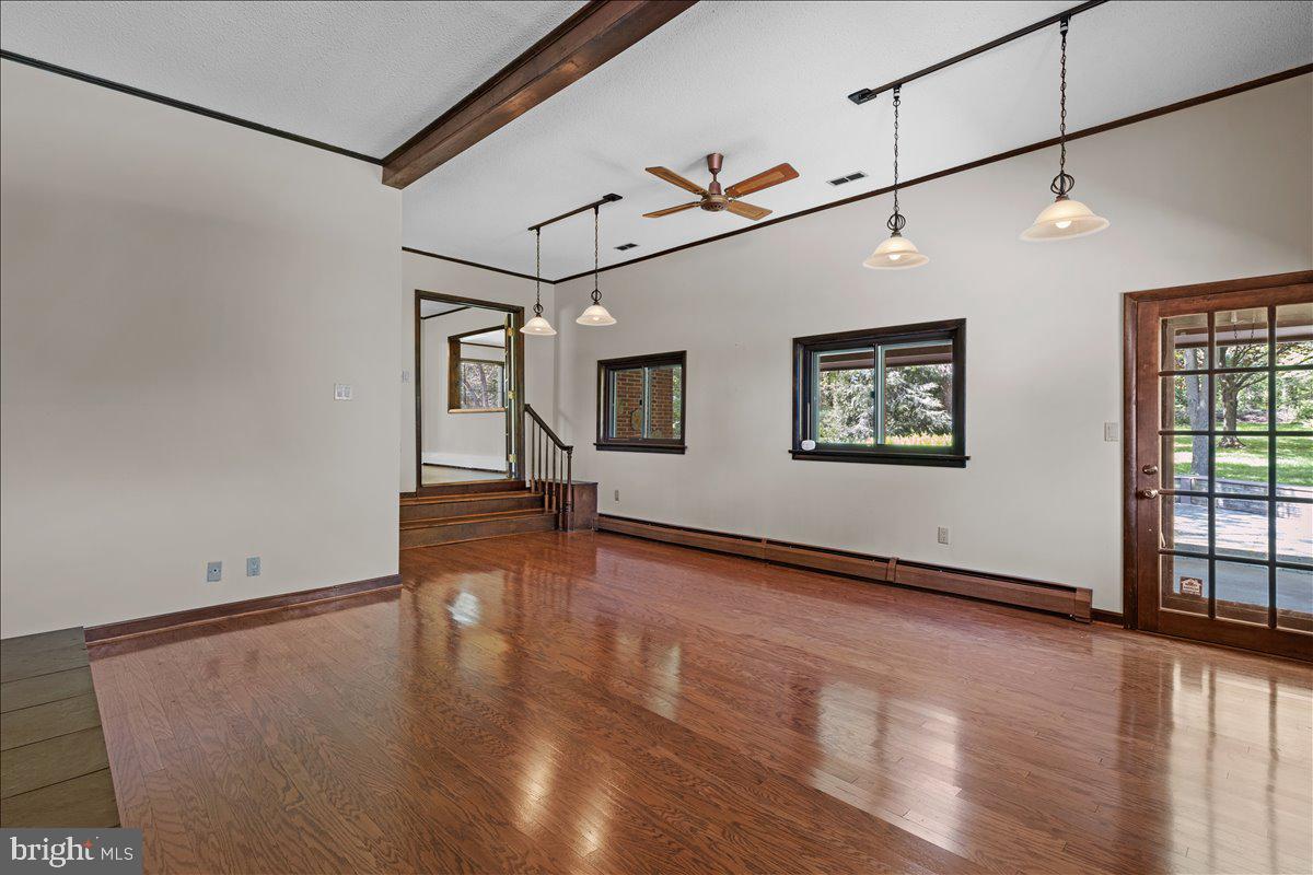 6912 Highbridge Road Bowie, MD 20720 - Photo 2 of 42 Extra High Ceiling Family Room