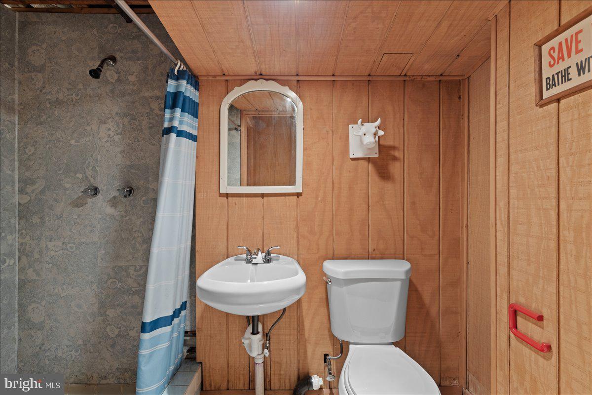 6912 Highbridge Road Bowie, MD 20720 - Photo 26 of 42 Full bath in lower level