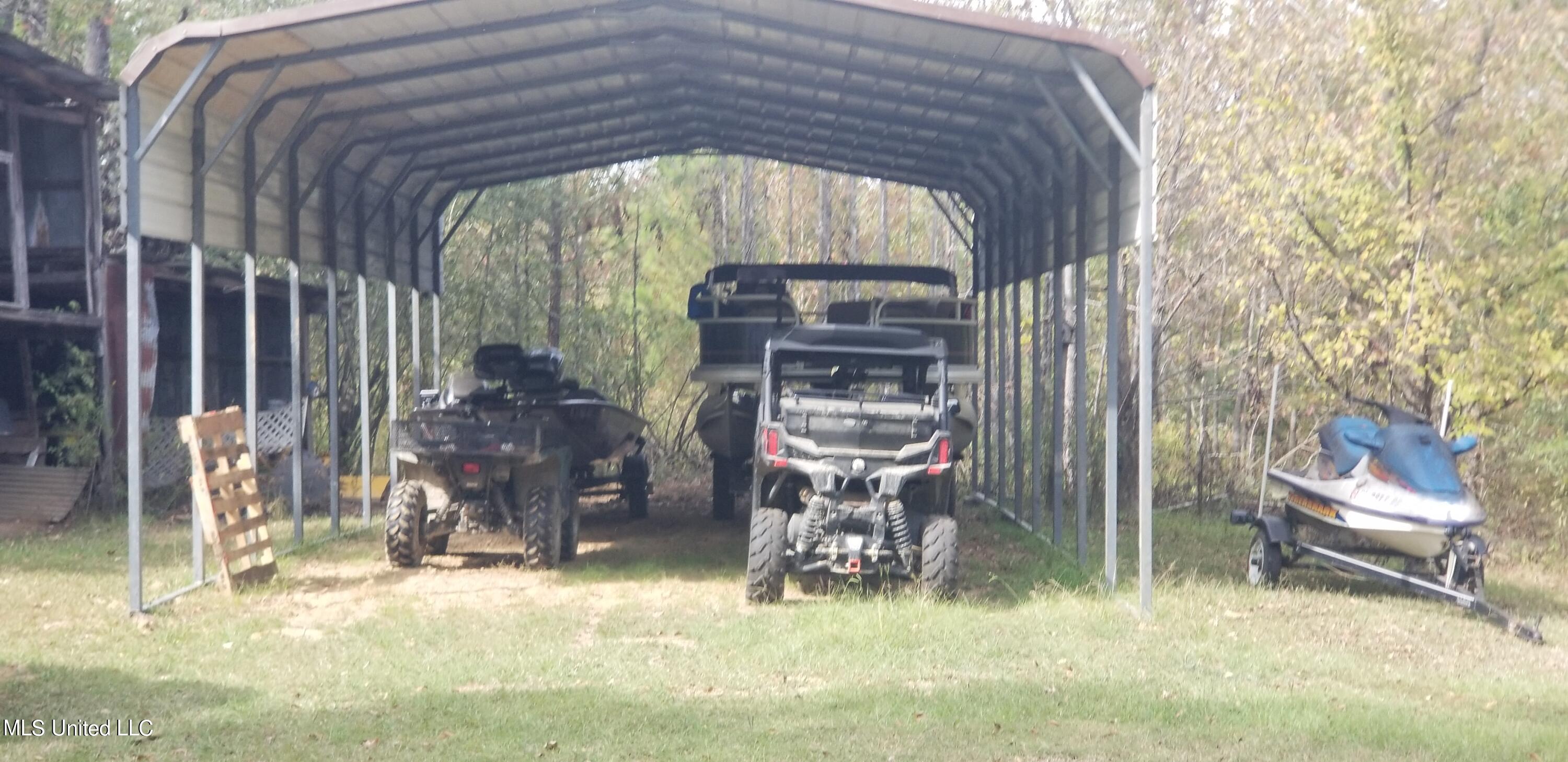 553 Swinney Road Lexington, MS 39095 - Photo 3 of 24 20231022_141257