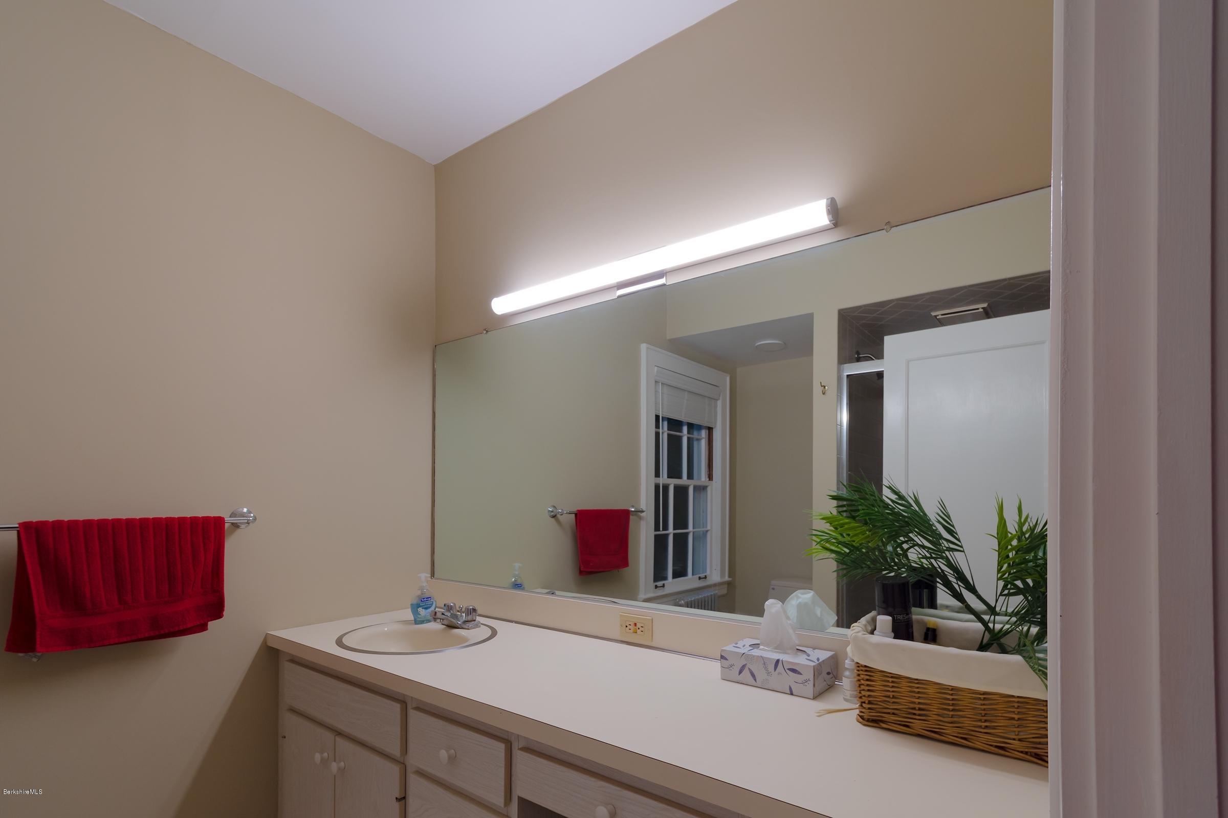 96 Old Stockbridge Road Lenox, MA 01240 - Photo 11 of 25 First Floor Bath
