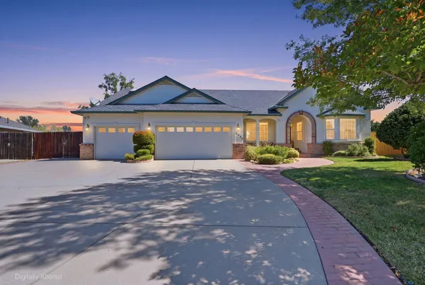 $560,000 | 4325 Sounding Brook Court, Redding, CA 96001