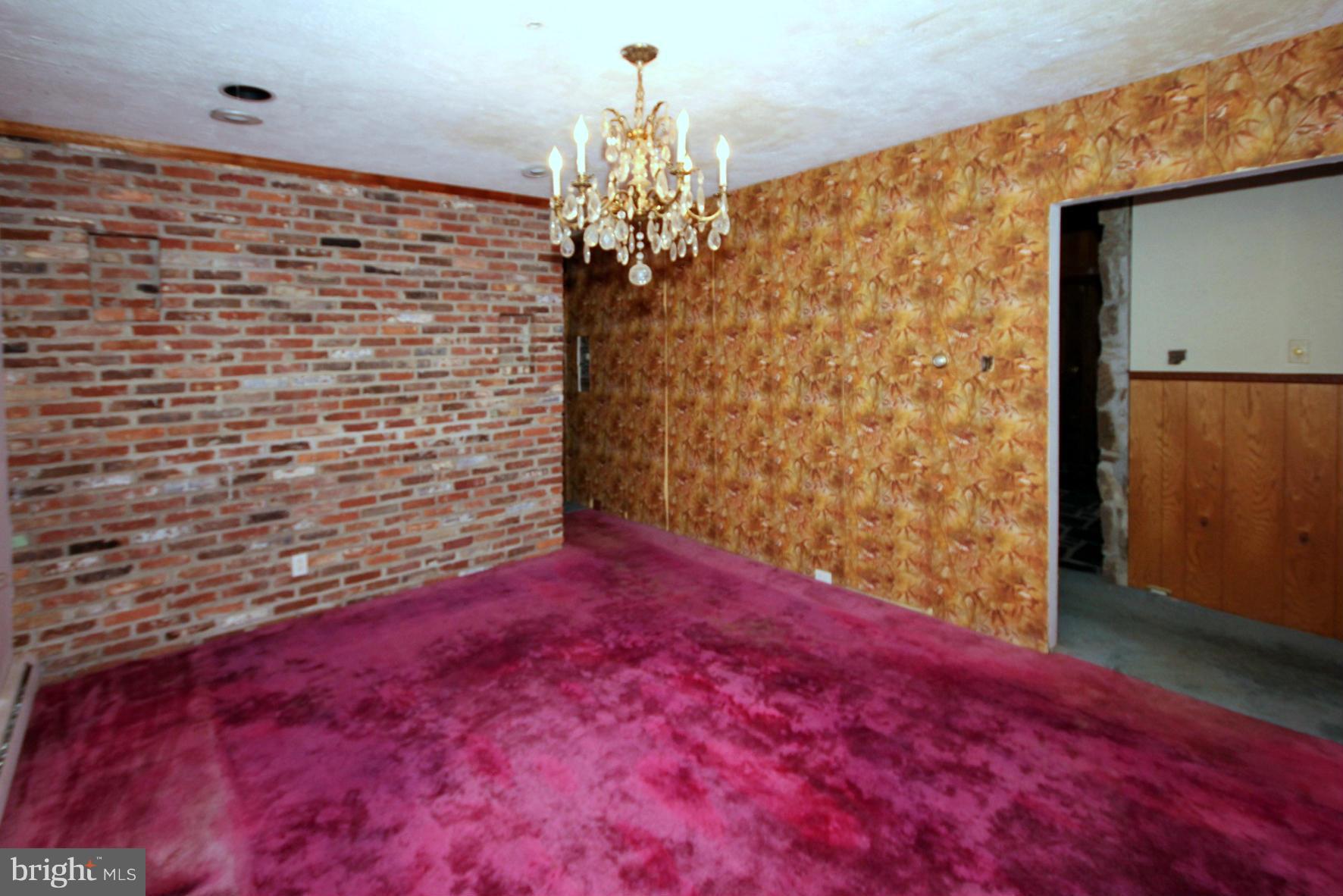 6915 Brooks Road Highland, MD 20777 - Photo 2 of 27 Dining Room