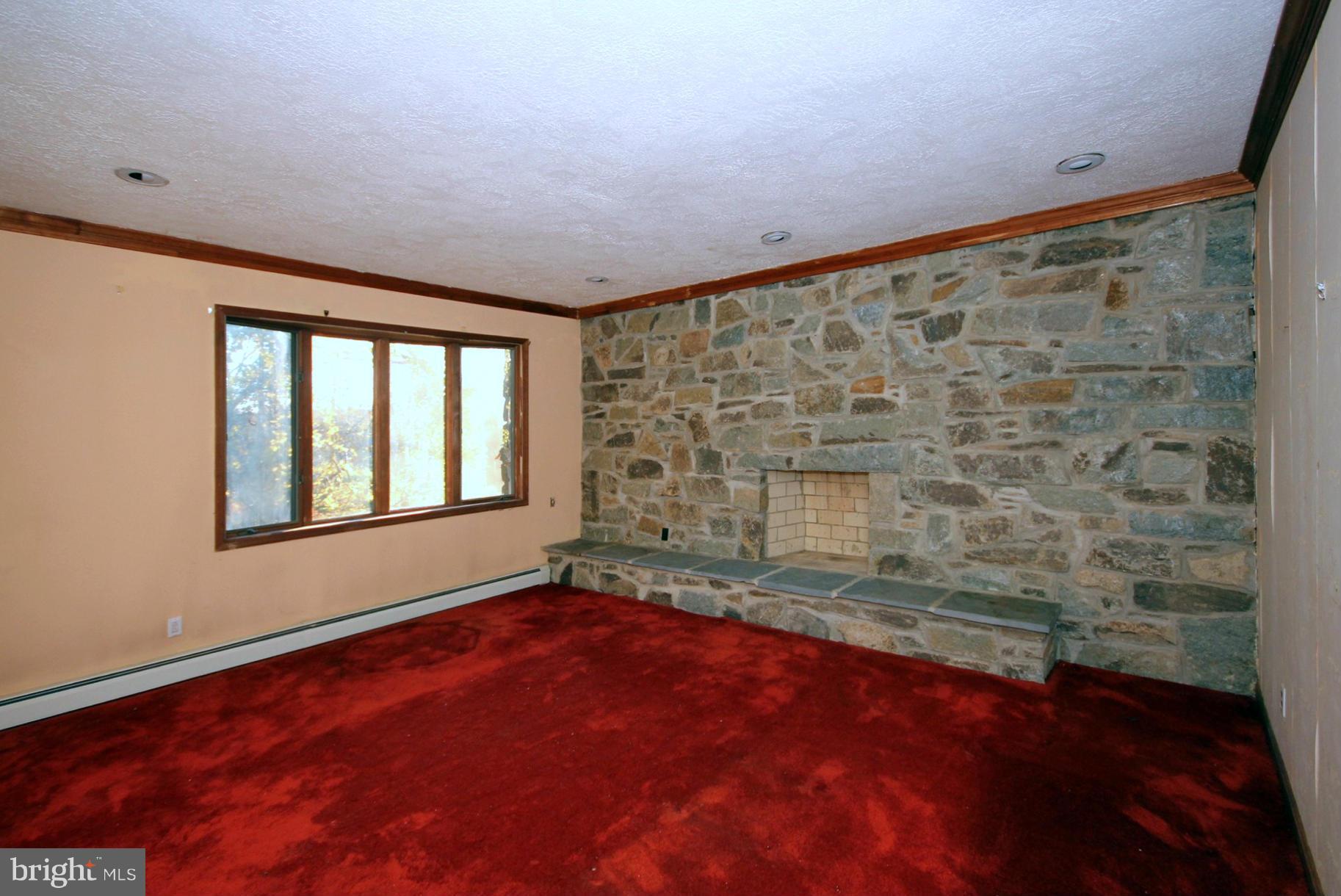 6915 Brooks Road Highland, MD 20777 - Photo 13 of 27 Family Room