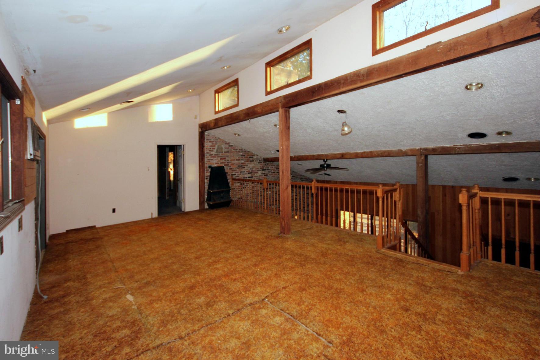 6915 Brooks Road Highland, MD 20777 - Photo 22 of 27 Interior (General)