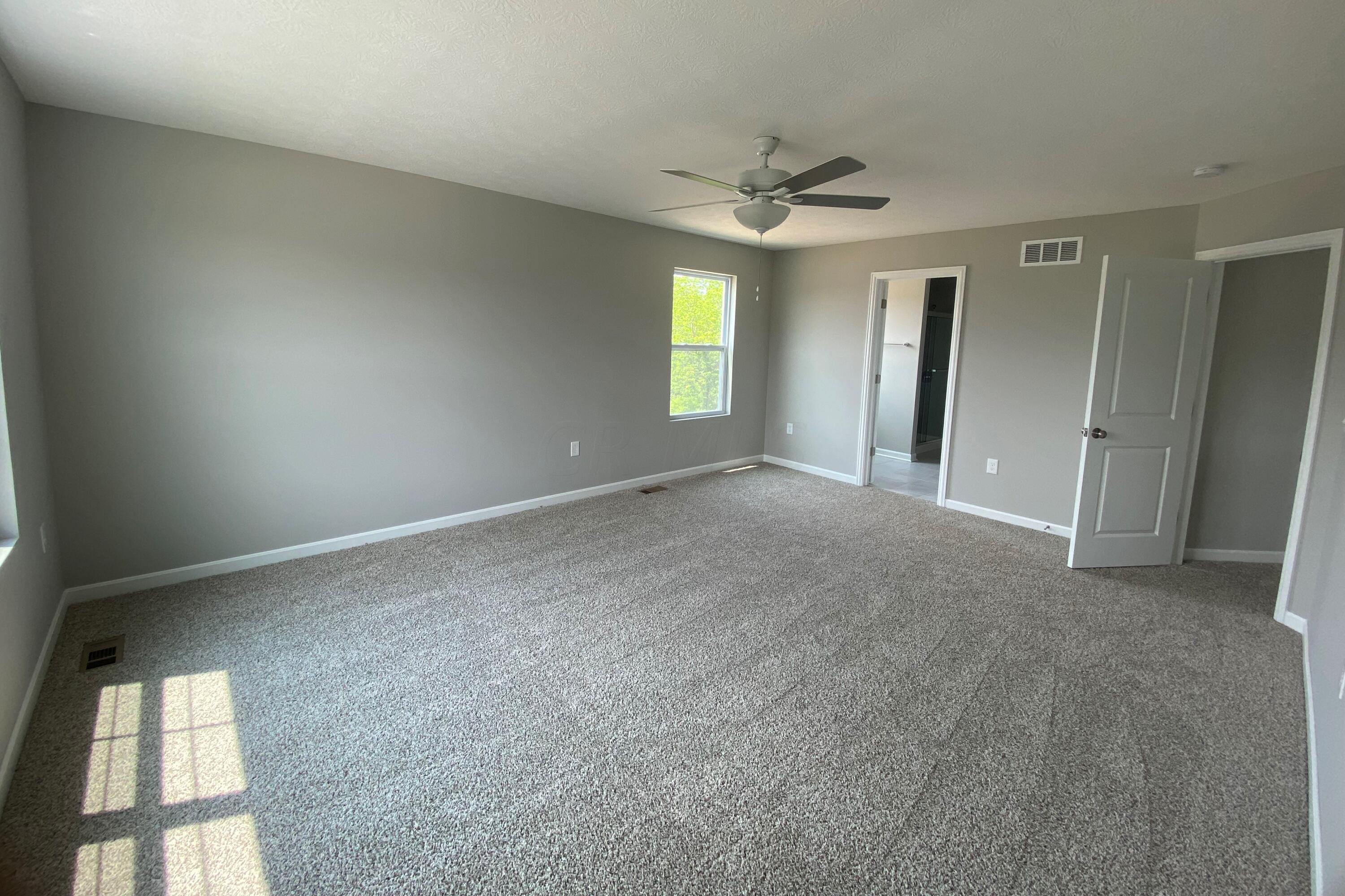 8074 Marilyn Road Reynoldsburg, OH 43068 - Photo 27 of 39 Owner's Bedroom