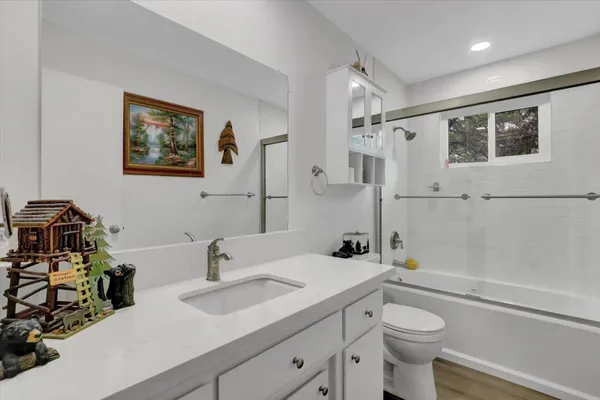 $439,000 | 17730 Minnow Way, Penn Valley, CA 95946