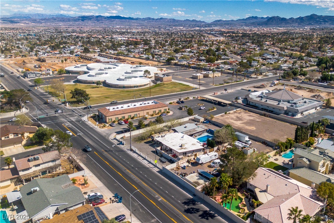 Harmon Las Vegas, NV 89121 - Photo 10 of 11 Birds eye view of property featuring a residential