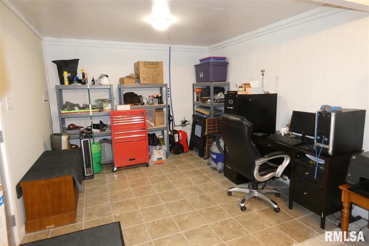 4324 West Castleton Road Peoria, IL 61615 - Photo 14 of 14 Gallery Image 14