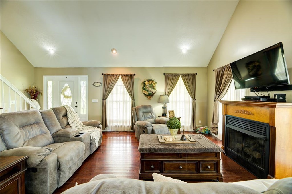 2173 Curbow Bridge Road Old Fort, TN 37362 - Photo 9 of 43 Gallery Image 9