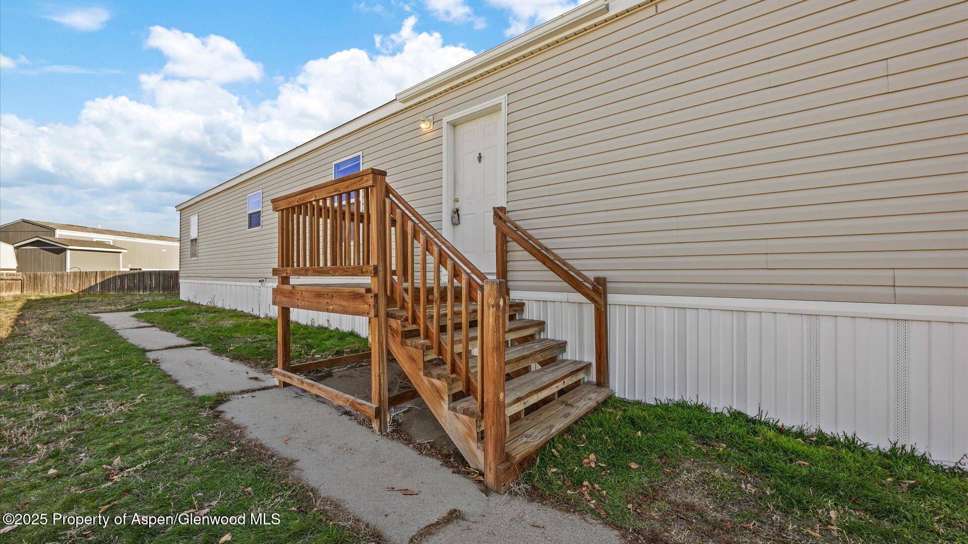 58 Logans Lane Parachute, CO 81635 - Photo 4 of 22 07-58 Logans Ln-7