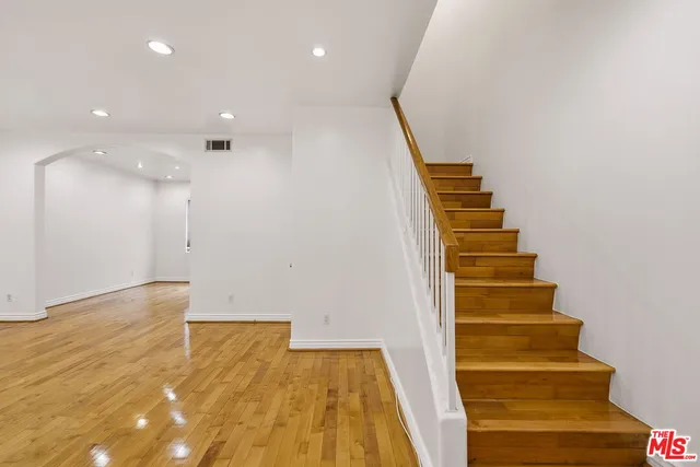 $849,000 | 4838 Elmwood Avenue, Unit 7, Los Angeles, CA 90004