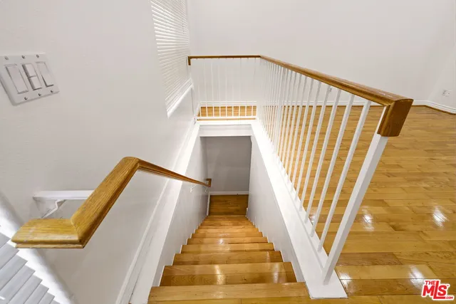 $849,000 | 4838 Elmwood Avenue, Unit 7, Los Angeles, CA 90004