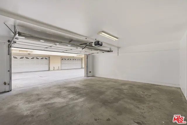 $849,000 | 4838 Elmwood Avenue, Unit 7, Los Angeles, CA 90004