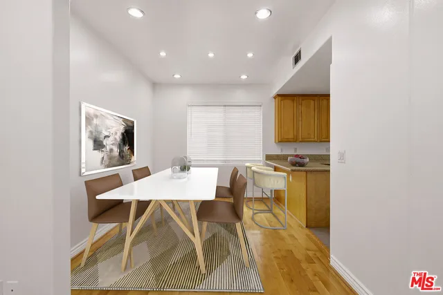 $849,000 | 4838 Elmwood Avenue, Unit 7, Los Angeles, CA 90004